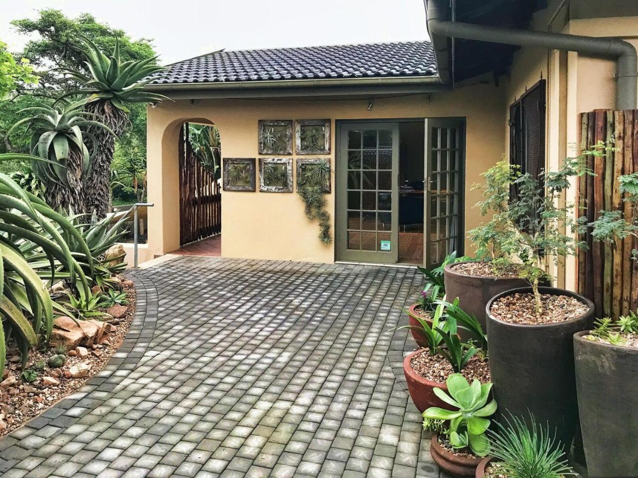 Al Marrakesh Guest House Ballito Exterior photo